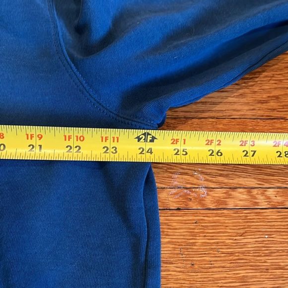 Y2K distressed and‎ faded Carharrt hoodie - Picture 6 of 7